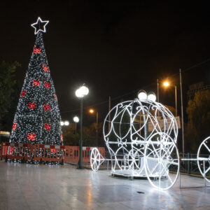 Φωτεινά Χριστούγεννα στο Δήμο Περάματος- Μια μικρή όαση αισιοδοξίας κατά του Κορωνοϊού