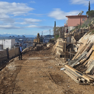 Καθαρίζεται και ασφαλτοστρώνεται το Άνω Πέραμα
